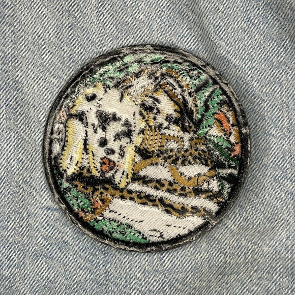 Iron on Patch - Cozy with Dog - Picture 2 of 4